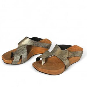 CYDWOQ Platinum Master Clog